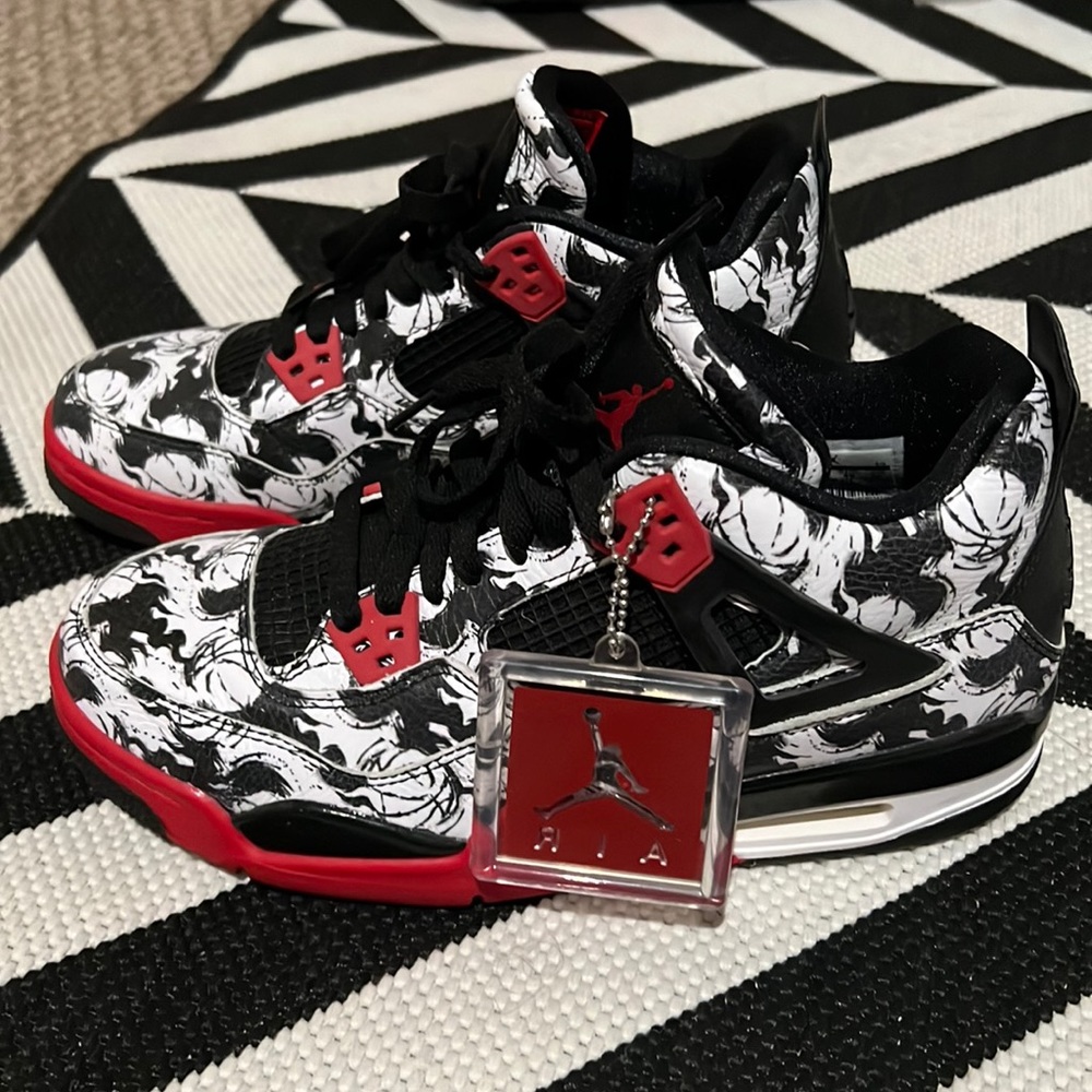Jordan 4
